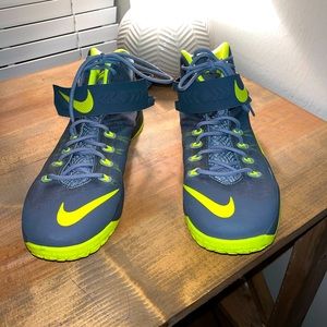 Lebron James Nike Basketball Shoes